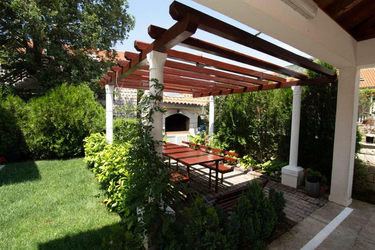 Apartmani Niki Zvekovica Cavtat Exterior foto